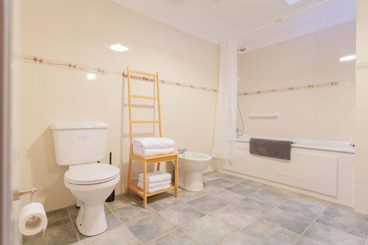 Duneden Cottage And Grounds Randalstown Екстер'єр фото